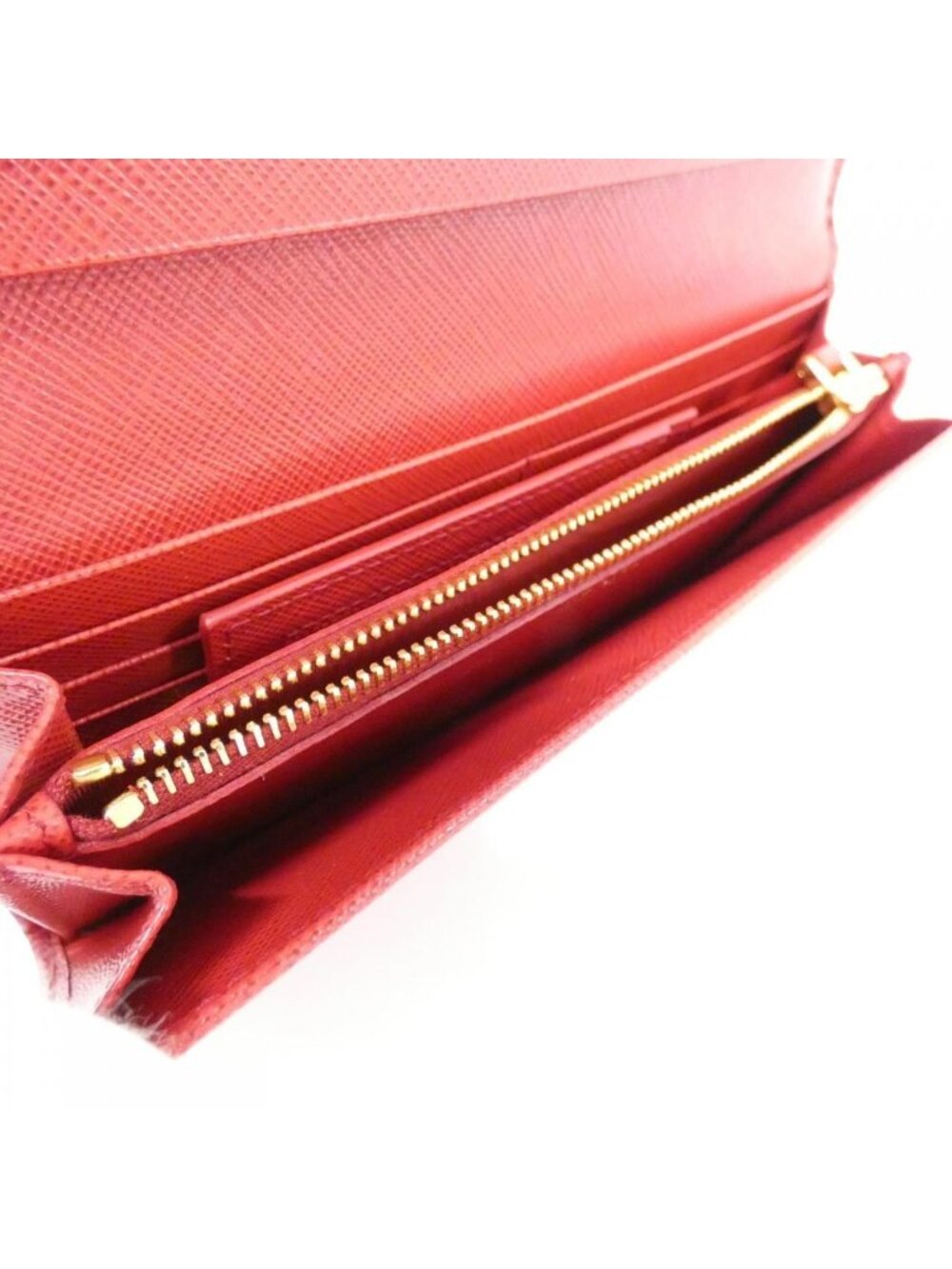 Prada Wallet Gold - Picture 7 of 8